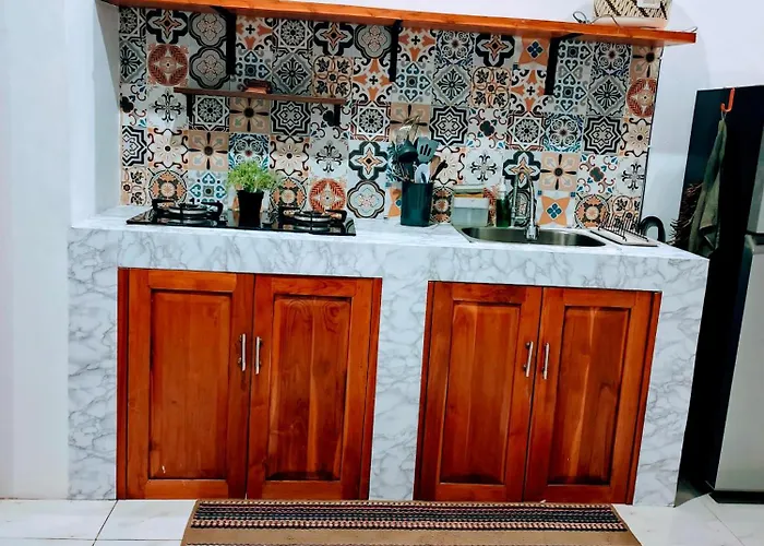 Casa White アパートホテル ウルワツ